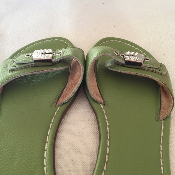 ✨Host Pick✨Orig. Dr. Scholls Green Leather Sandal - Picture 6 of 8